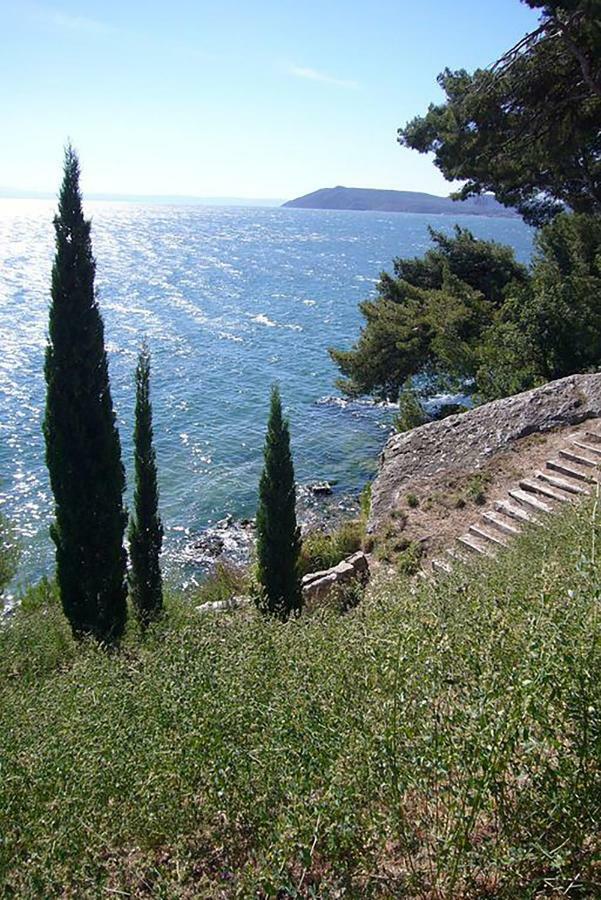 Maison Contemporaine Avec Piscine Privee Chauffee, Entre Plages Et Provence, Borne 11 Kw Istres Eksteriør billede